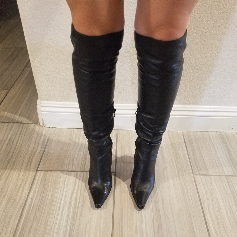 COPY - STUART WEITZMAN leather over/below the knee boot